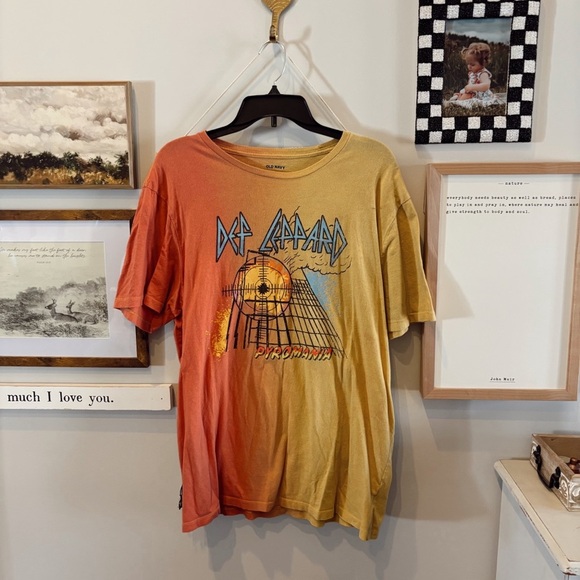 old navy def leppard pyromania tee - Picture 1 of 5
